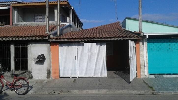 CASA NO PQ MEIA LUA JACAREÍ SP — foto 5