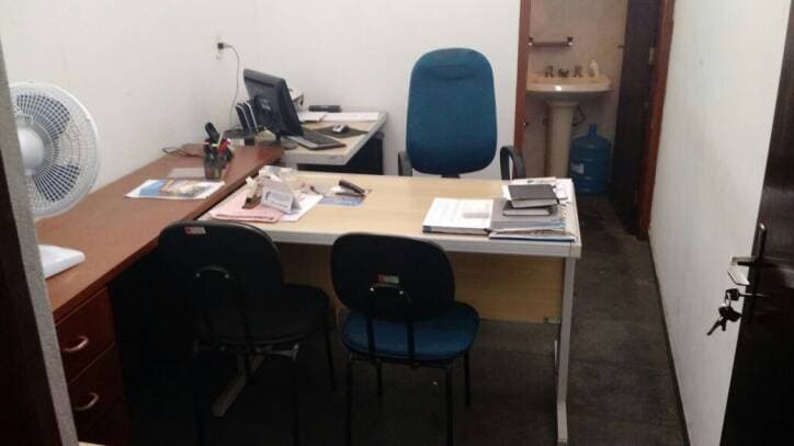 CONJUNTO DE SALAS PARA ALUGAR NO CENTRO DE JACAREÍ — foto 13