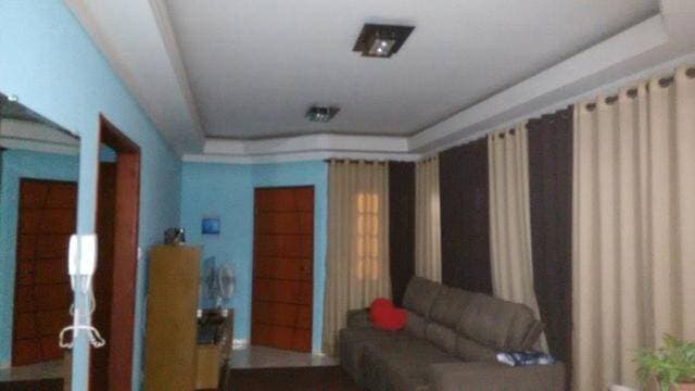 CASA COM PISCINA JD TERRA DE SÃO JOÃO JACAREÍ SP — foto 2