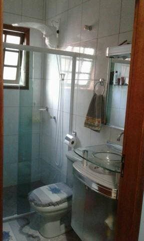 CASA COM PISCINA JD TERRA DE SÃO JOÃO JACAREÍ SP — foto 4