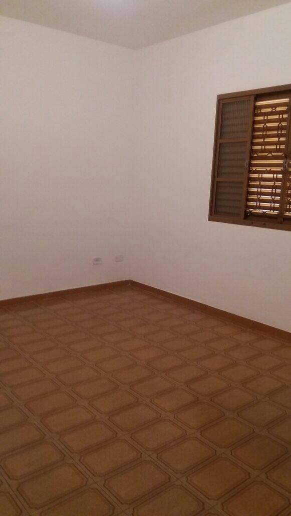 CASA NO JD BELA VISTA JACAREÍ SP — foto 6