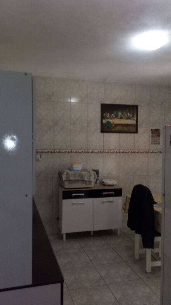 EDICULA NO JD PARAISO JACAREÍ SP — foto 1