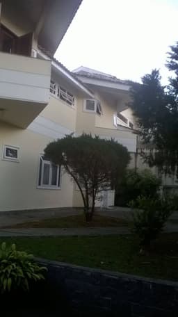 CASA ALTO PADRÃO COM PISCINA NO JD AMERICA JACAREÍ SP 600M²