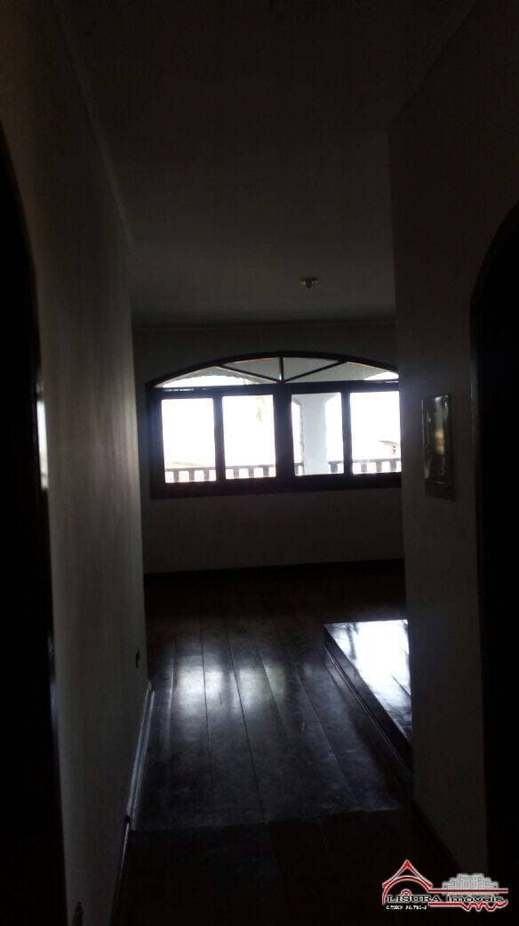 CASA GRANDE NA VILA APRAZÍVEL / CENTRO DE JACAREÍ SP — foto 3