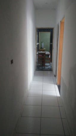 CASA NO PQ DOS PRINCIPES JACAREÍ SP COM EDICULA
