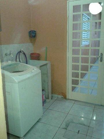 LINDA CASA NO PQ SANTO ANTONIO JACAREÍ SP — foto 3
