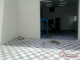 GALPÃO PRÓXIMO A AVENIDA SIQUEIRA CAMPOS JACAREÍ SP