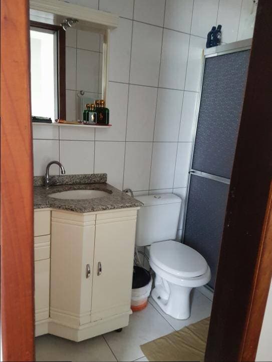 CASA  NO CONDOMÍNIO SANTA BARBARA — foto 3