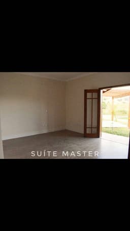 CASA  NO CONDOMÍNIO TERRA DE SANTA HELENA 1.300M² TERRENO