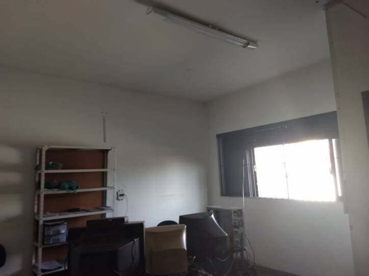 SALÃO COMERCIAL NO CENTRO DE JACAREÍ SP LUCIO MALTA — foto 3