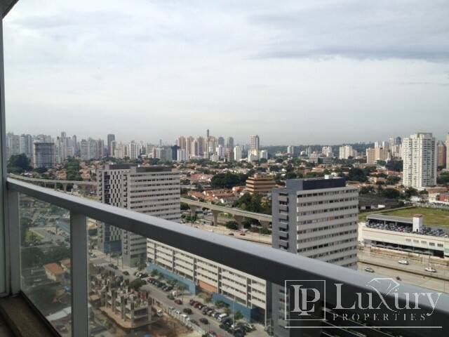 Sala comercial nova com vista para a Ponte Estaiada — foto 4