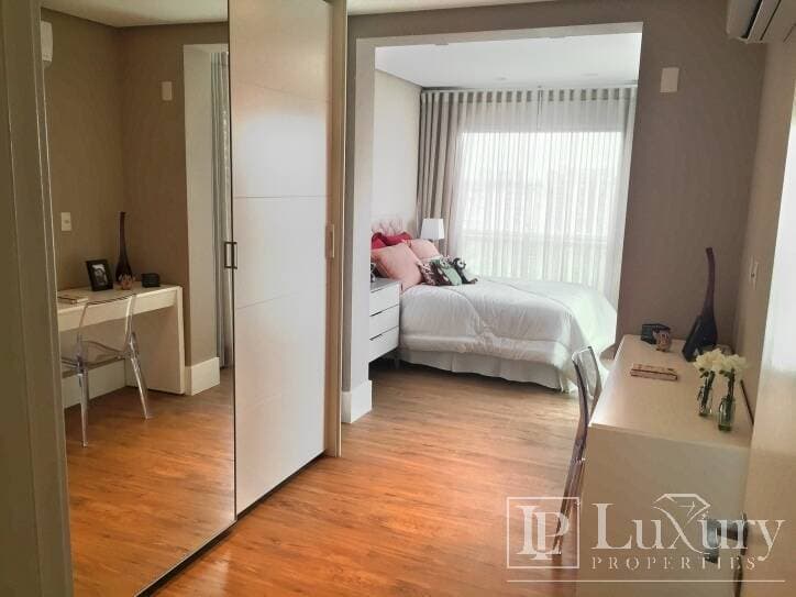 NOVÍSSIMA COBERTURA DECORADA E MOBILIADA NA VILA NOVA — foto 10