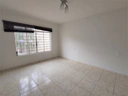 Sobrado à venda, 187 m², 3 quartos, 2 banheiros