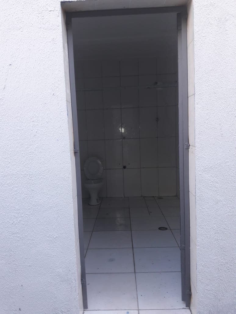 Galpão à venda, 250 m², 2 banheiros — foto 12