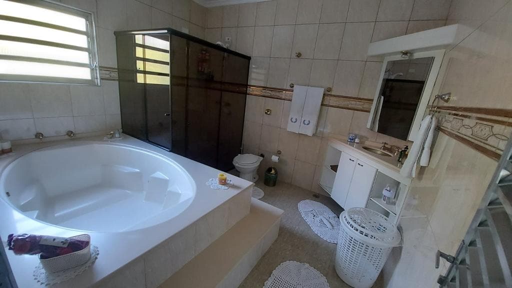 Sobrado à venda, 450 m², 3 quartos, 6 banheiros, 2 suítes — foto 13
