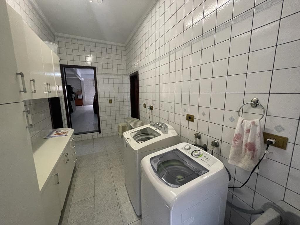 Sobrado à venda, 241 m², 3 quartos, 2 banheiros, 1 suíte — foto 11
