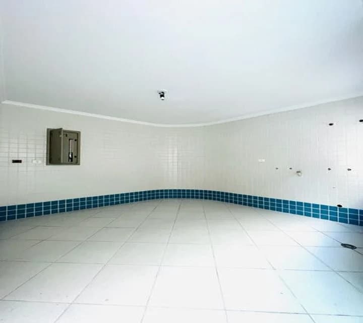 Sobrado à venda, 480 m², 4 quartos, 3 banheiros, 4 suítes — foto 11
