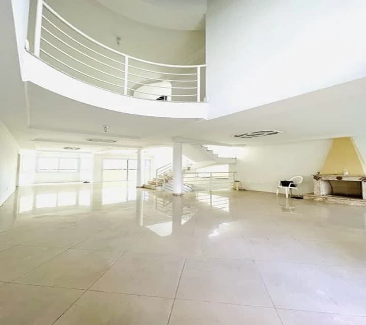 Sobrado à venda, 480 m², 4 quartos, 3 banheiros, 4 suítes — foto 6