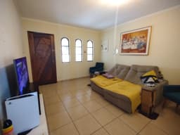 Casa à venda, 160 m², 2 quartos, 2 banheiros, 1 suíte