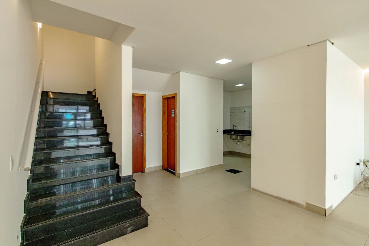 Imóvel Comercial à venda, 229 m², 2 banheiros — foto 5