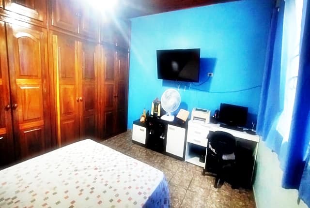 Casa à venda, 487 m², 3 quartos, 1 banheiro — foto 11