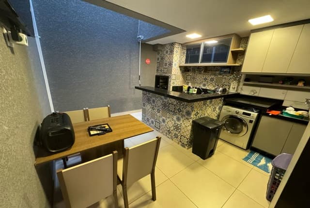 Sobrado à venda, 153 m², 3 quartos, 5 banheiros, 3 suítes — foto 8