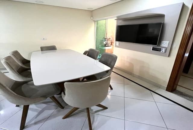 Sobrado à venda, 220 m², 3 quartos, 5 banheiros, 3 suítes — foto 8