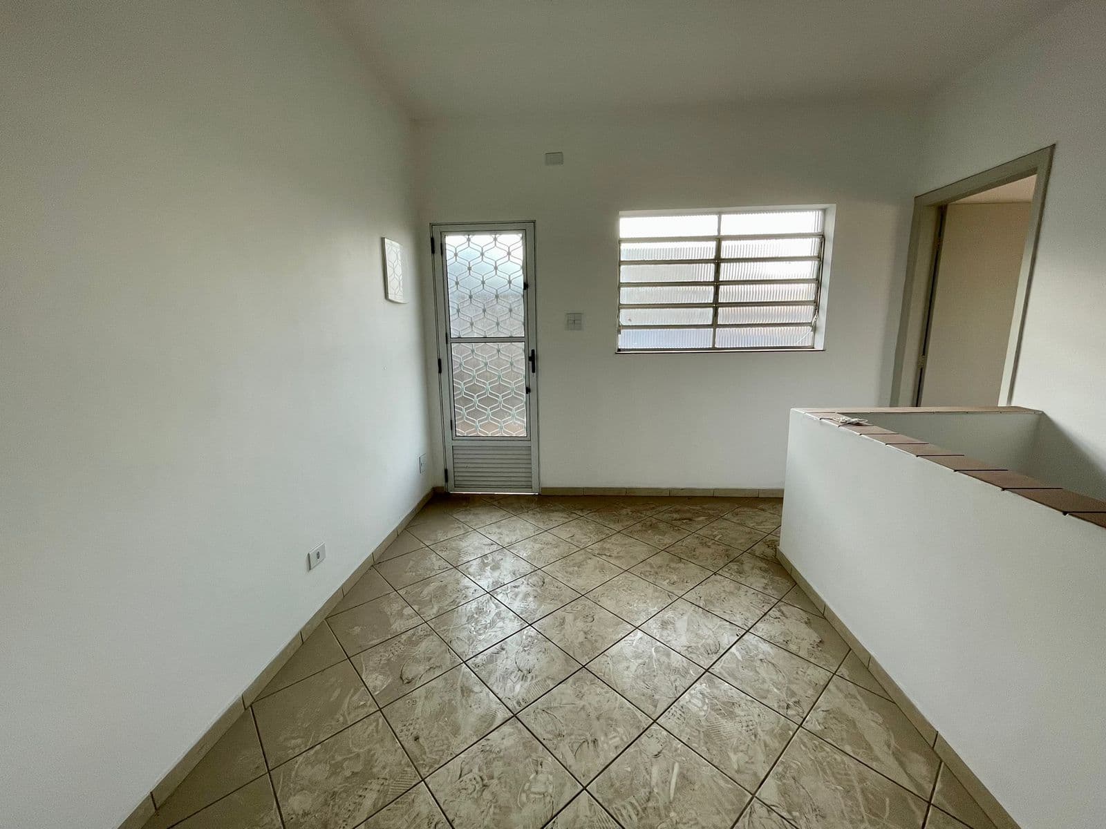 Sobrado à venda, 250 m², 4 quartos, 4 banheiros — foto 10