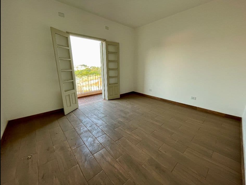 Sobrado à venda, 250 m², 4 quartos, 4 banheiros — foto 6