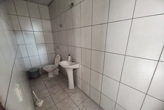 Galpão à venda, 250 m², 4 banheiros — foto 6