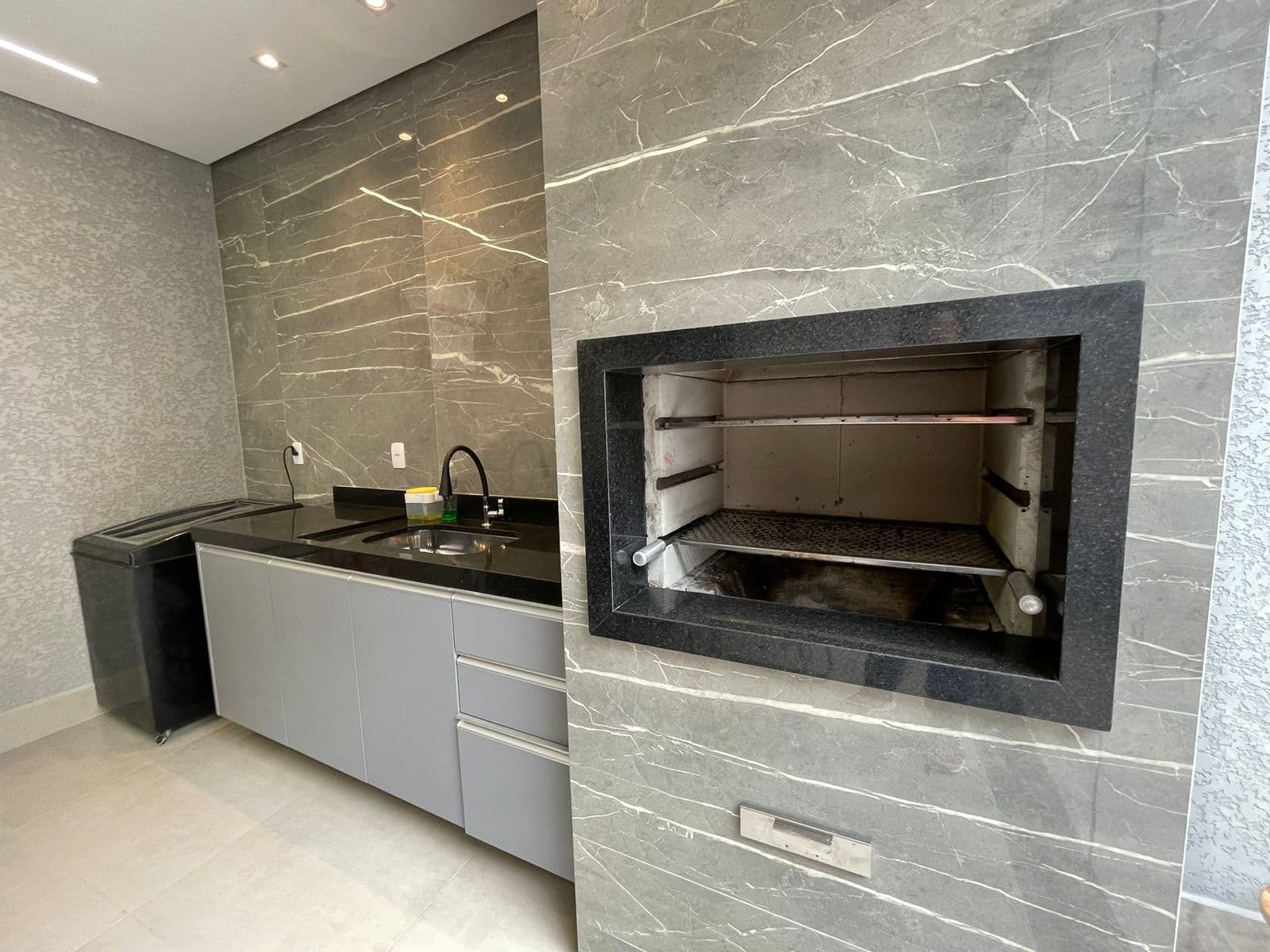 Sobrado à venda, 290 m², 4 quartos, 4 banheiros, 2 suítes — foto 15