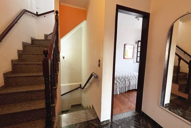 Sobrado à venda, 318 m², 4 quartos, 4 banheiros, 4 suítes — foto 13