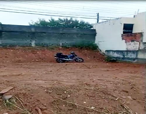 Terreno à venda, 1270 m² — foto 2
