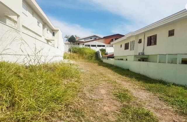 Terreno à venda, 430 m² — foto 2