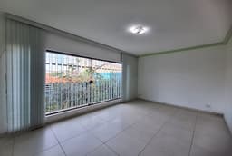 Casa à venda, 223 m², 3 quartos, 1 banheiro