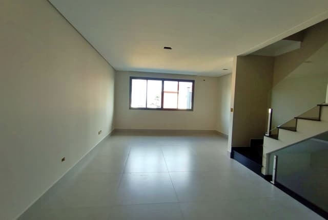 Sobrado à venda, 165 m², 3 quartos, 3 banheiros, 1 suíte — foto 4