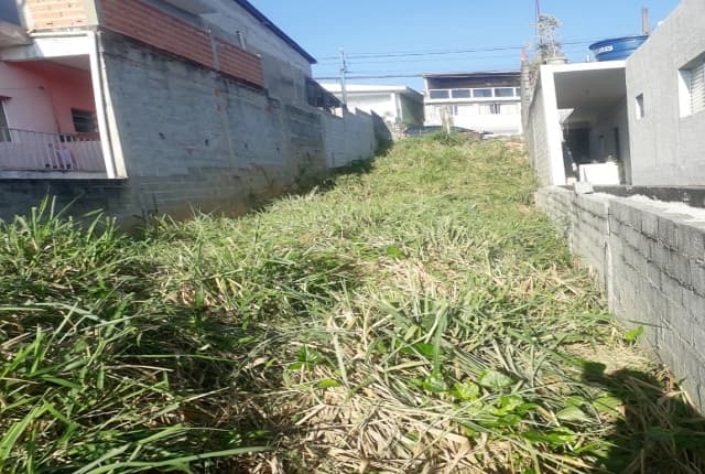 Terreno à venda, 150 m² — foto 1