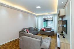 Sobrado à venda, 180 m², 3 quartos, 3 banheiros, 1 suíte