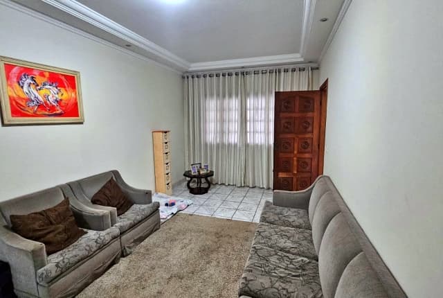 Sobrado à venda, 222 m², 3 quartos, 3 banheiros, 1 suíte — foto 4