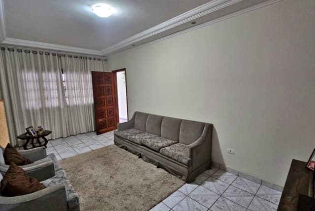 Sobrado à venda, 222 m², 3 quartos, 3 banheiros, 1 suíte — foto 3
