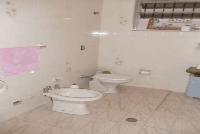 Casa à venda, 750 m², 3 quartos, 2 banheiros — foto 7