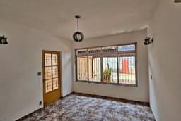Casa à venda, 175 m², 2 quartos, 2 banheiros