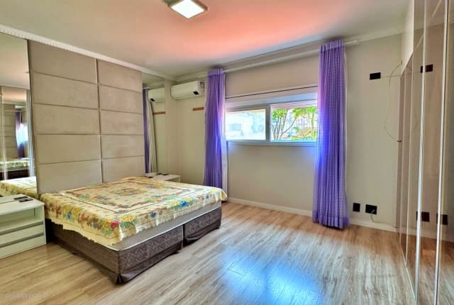 Sobrado à venda, 304 m², 4 quartos, 5 banheiros, 3 suítes — foto 5
