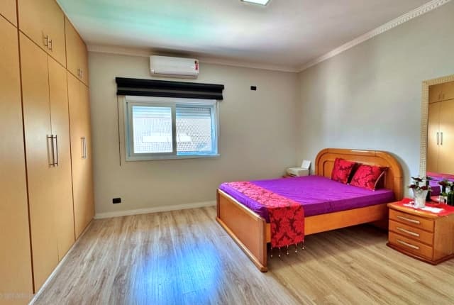 Sobrado à venda, 304 m², 4 quartos, 5 banheiros, 3 suítes — foto 7