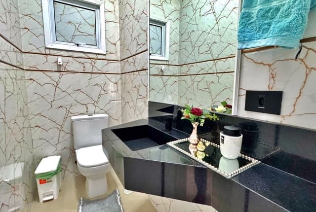 Sobrado à venda, 304 m², 4 quartos, 5 banheiros, 3 suítes — foto 12