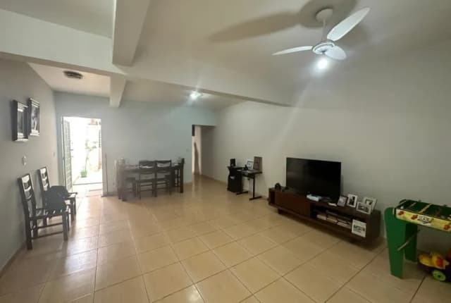 Casa à venda, 90 m², 2 quartos, 2 banheiros, 1 suíte — foto 3