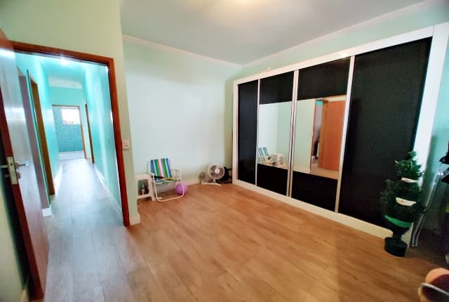 Casa à venda, 180 m², 6 quartos, 3 banheiros, 1 suíte — foto 15