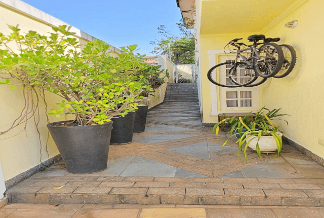 Sobrado à venda, 400 m², 6 quartos, 3 banheiros, 5 suítes — foto 11