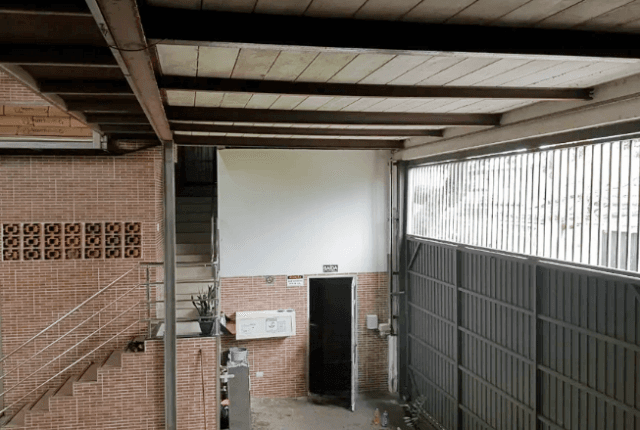 Galpão à venda, 704 m², 3 banheiros — foto 9