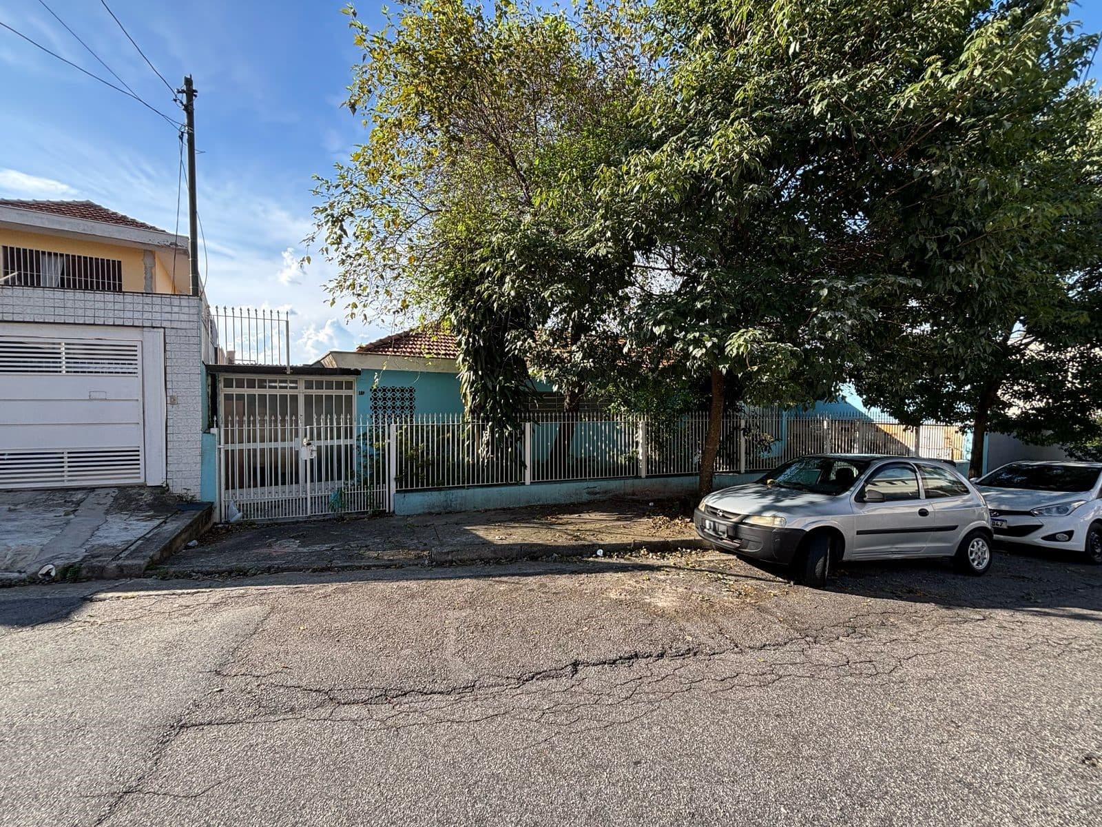 Terreno à venda, 228 m² — foto 1